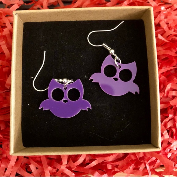 🎃 4 for $20 🆕 Purple Owl Earrings